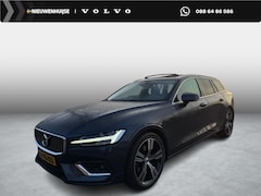 Volvo V60 - 2.0 B4 Inscription | Panoramadak | Trekhaak | Harman Kardon Audio | Achteruitrijcamera | L