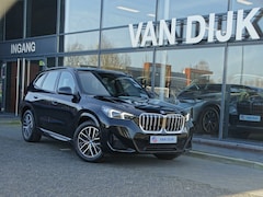 BMW X1 - xDrive25e M Sportpakket Adaptieve LED Grootlichtassistent Parkeerhulpsysteem Comforttoegan