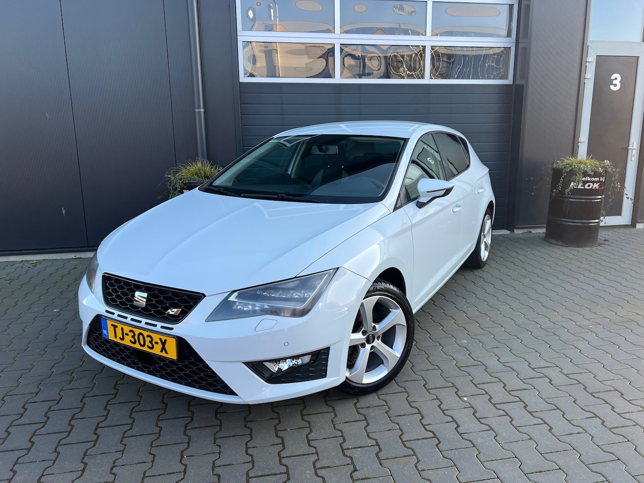 SEAT Leon ST - 1.2 TSI Style 1.2 TSI Style - AutoWereld.nl