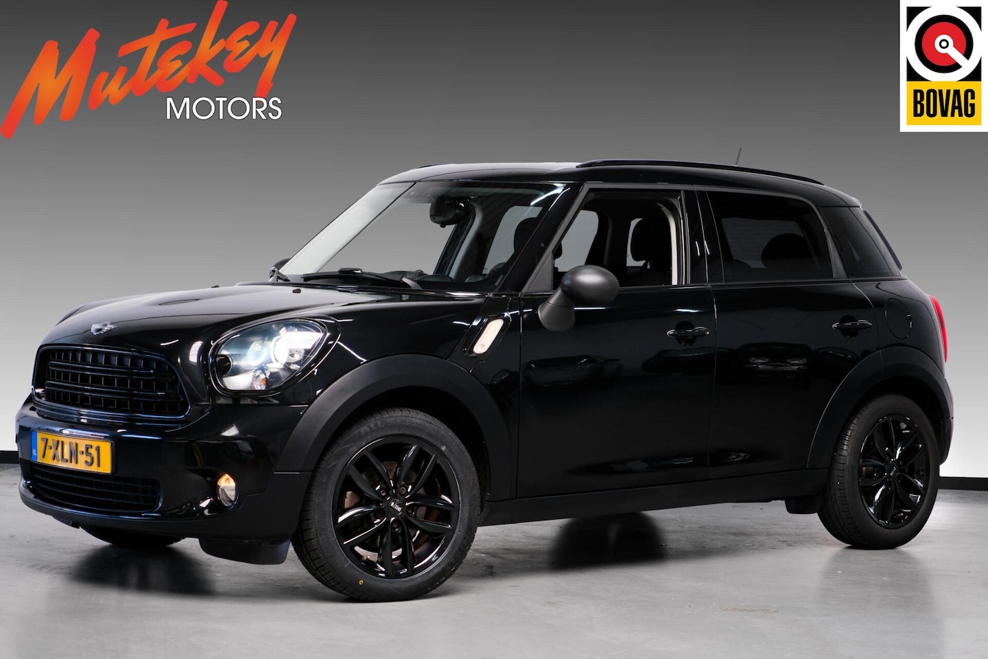 MINI Countryman - 1.6 One Chili BLACK EDITION - AutoWereld.nl