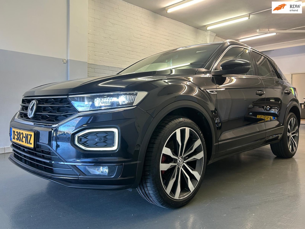 Volkswagen T-Roc - 1.5 TSI Sport 1.5 TSI Sport - AutoWereld.nl