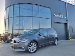 Volkswagen Touran - 1.4 TSI Highline 7p DEALER ONDERHOUDEN