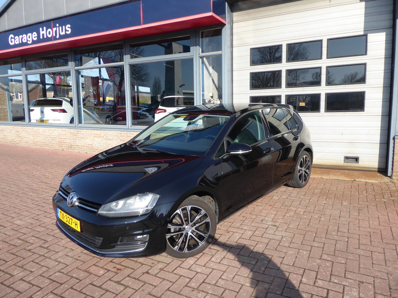 Volkswagen Golf - 1.4 TSI ACT HighL. AUT. NAVI, CLIMA, TREKH, CRUISE, PDC V+A, STOELVERW!! - AutoWereld.nl