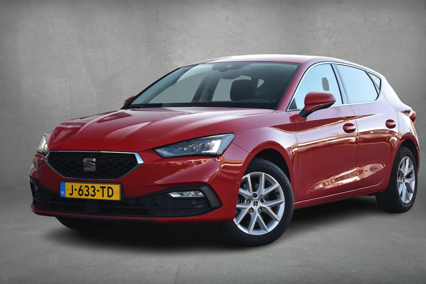 SEAT Leon - 2.0 TDI Style Launch Edition | Apple CarPlay | Camera | Cruise | Climate - AutoWereld.nl