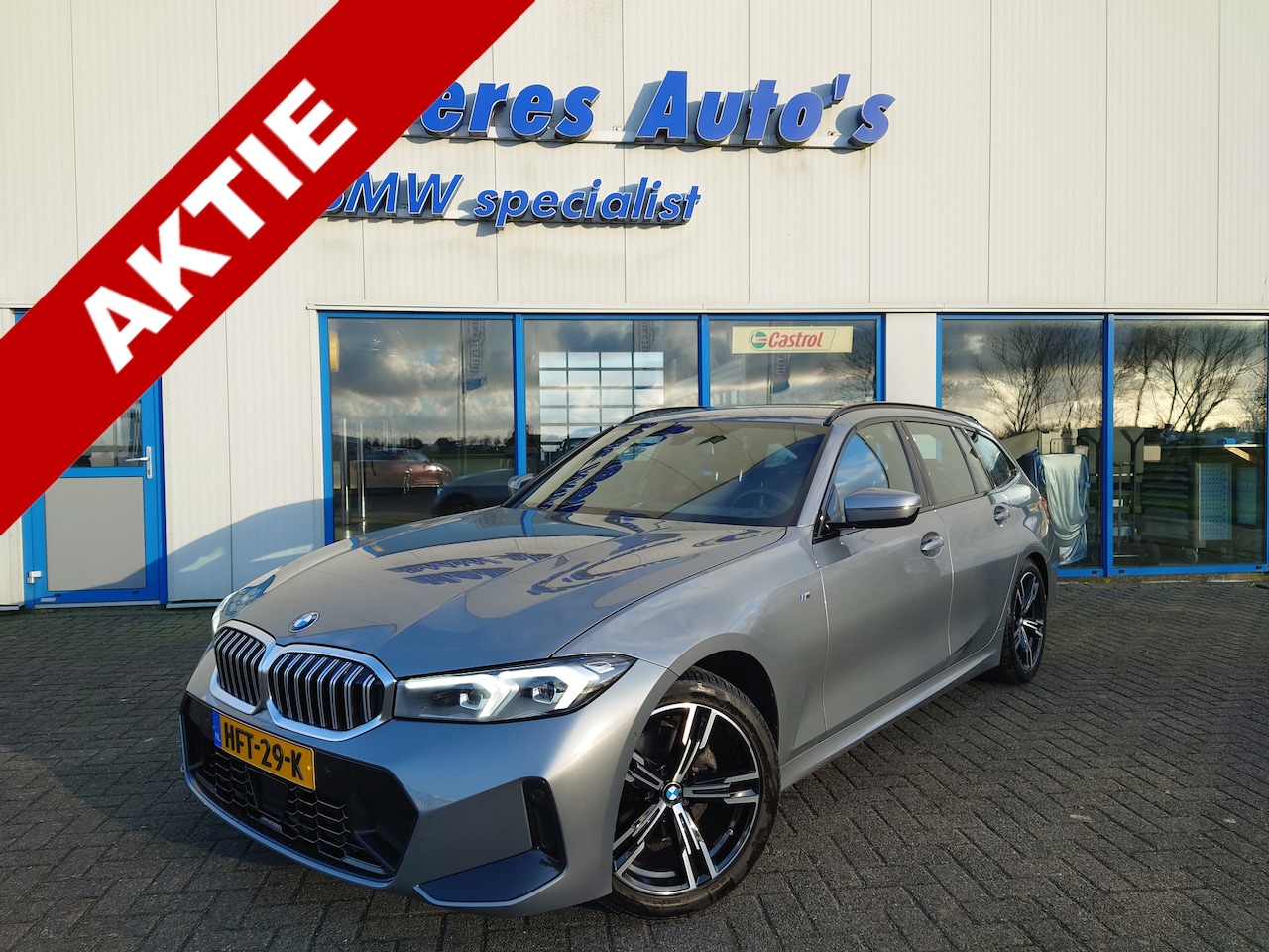 BMW 3-serie Touring - 320i High Executive / M-Sport / LED / DAB / HIFI / Camera / Bomvol - AutoWereld.nl