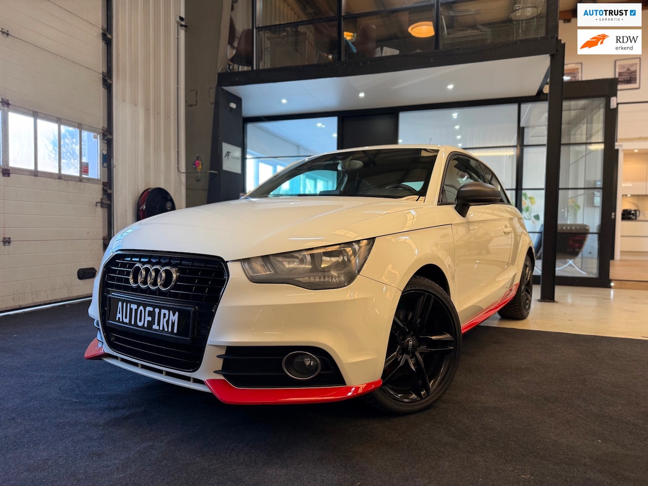 Audi A1 - 1.4 TFSI Automaat 122 PK Dealer onderhouden Sport Edition Stoelverwarming Parkeersesoren - AutoWereld.nl