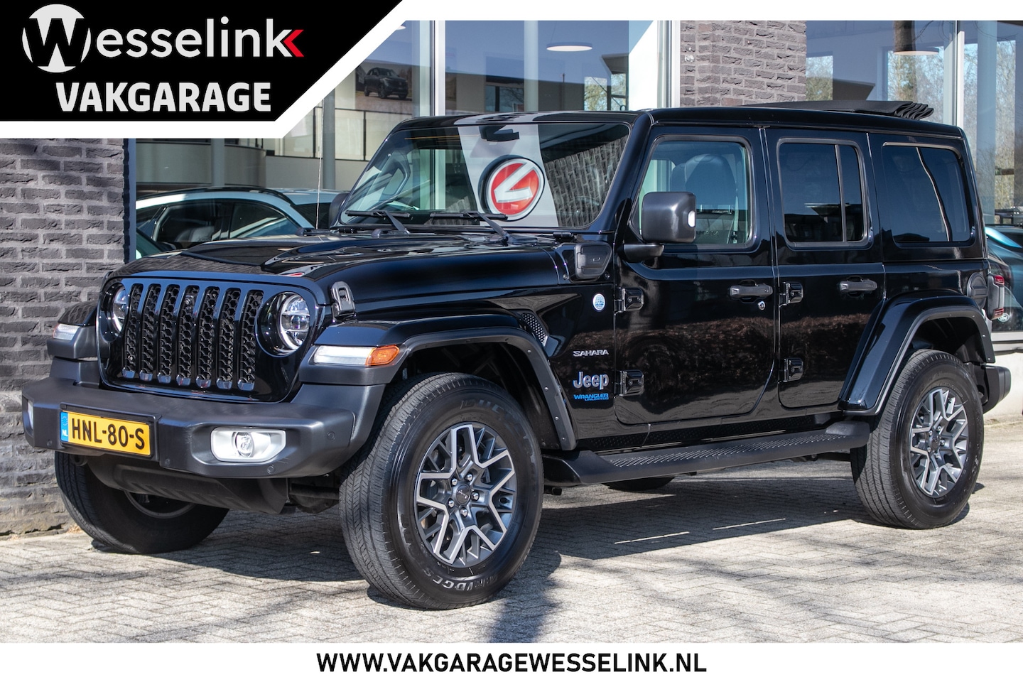 Jeep Wrangler Unlimited - 4xe 380 Sahara Sky-one Softtop  | PHEV - AutoWereld.nl