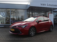 Toyota Corolla - 1.8 HYBRID DYNAMIC LED STOELVERW. LM-VELGEN KEYLESS AD-CRUISE APPLE/ANDROID PRIVACY GLASS