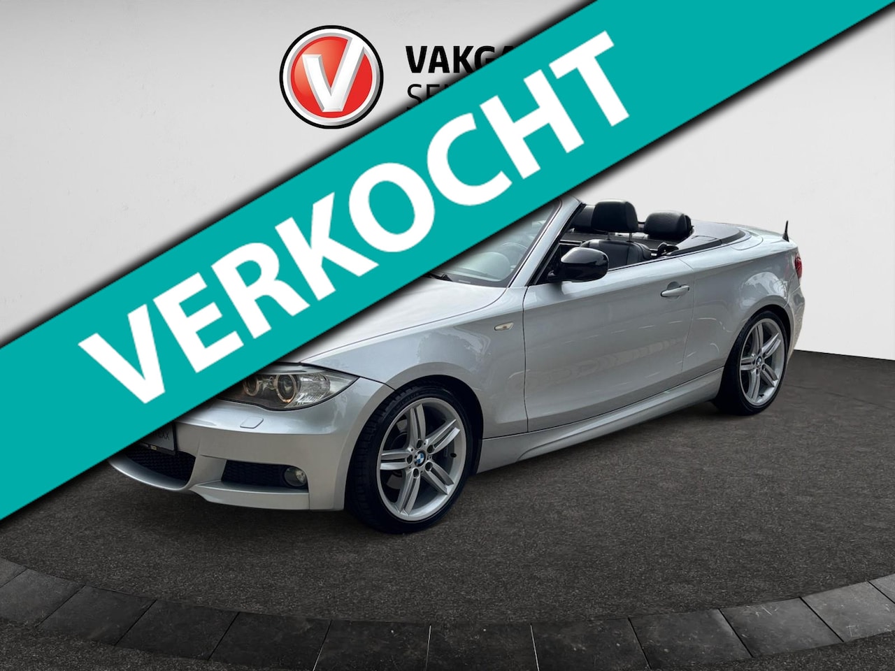 BMW 1-serie Cabrio - 118i Exclusive Edition | Cruise | Clima | Navi | PDC Achter | Stoelverwarming | Leder | Or - AutoWereld.nl