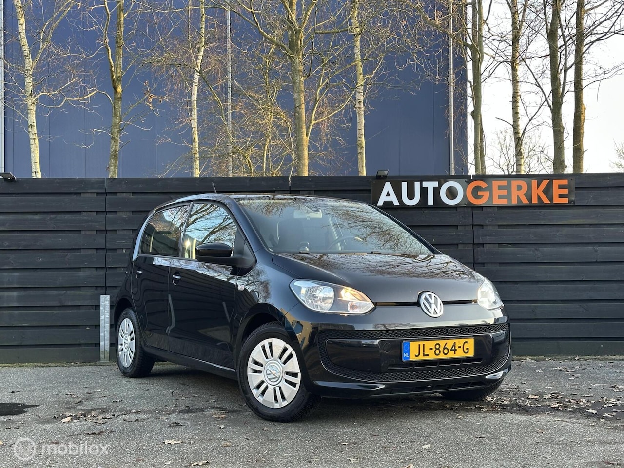 Volkswagen Up! - 1.0 move up! | Airco | All-season banden - AutoWereld.nl