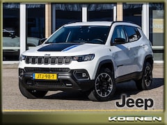 Jeep Compass - 4xE 240pk 4x4 Autom. PHEV Trailhawk CLIMATE C. / LEER