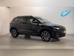 Skoda Karoq - 1.5 TSI 150pk DSG ACT Sportline Business Stoelverwarming Sfeerverlichting Virtual Cockpit