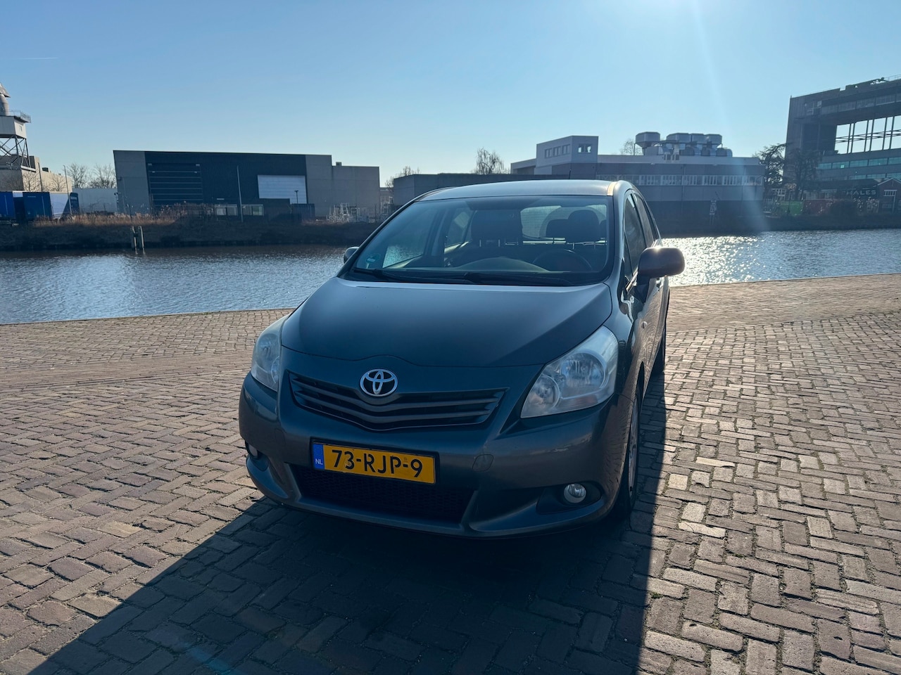 Toyota Verso - 1.8 VVT-i Business 1.8 VVT-i Business - AutoWereld.nl