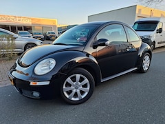 Volkswagen New Beetle - 1.4-16V Trendline AIRCO/SPORTVELGEN