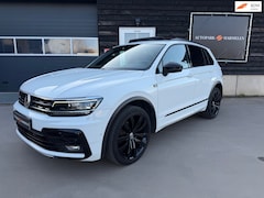 Volkswagen Tiguan - 2.0 TSI 4Motion 3x R-line DSG PANO