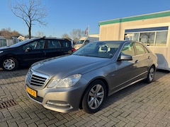 Mercedes-Benz E-klasse - 220 CDI let op motor tikt