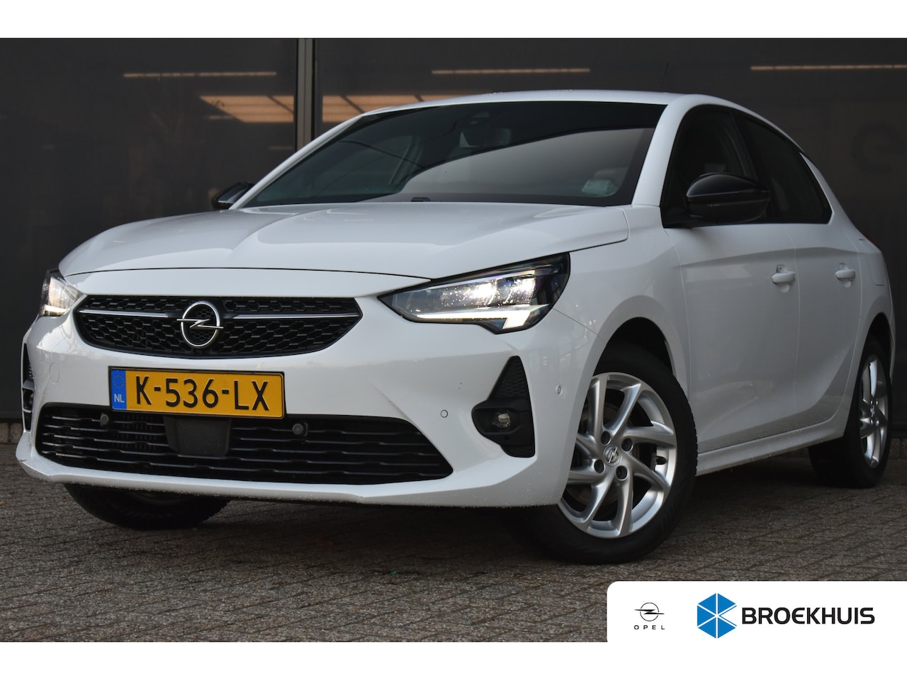 Opel Corsa - 1.2 Turbo GS Line 100pk | Navigatie by App | Achteruitrijcamera | Sportstoelen | Full-LED - AutoWereld.nl