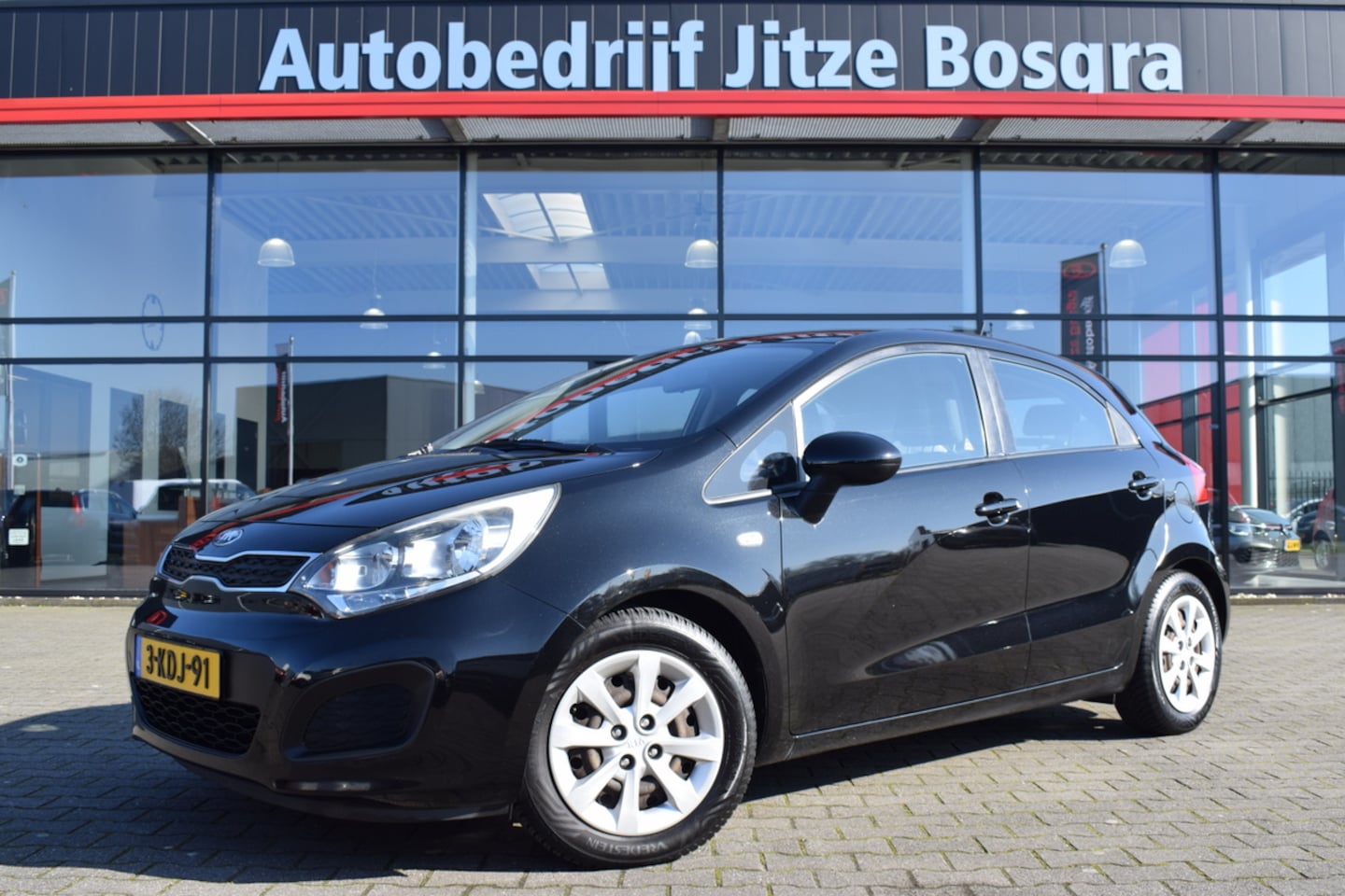 Kia Rio - 1.2 CVVT Comfort Pack Airco | Originele Audio | Trekhaak | Isofix - AutoWereld.nl