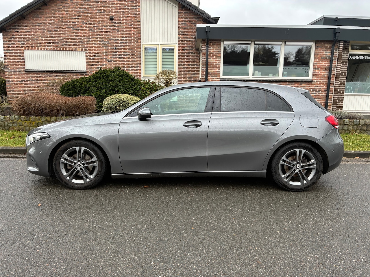 Mercedes-Benz A-klasse - 160 Business Solution LED SUPERSCREEN 117909km - AutoWereld.nl