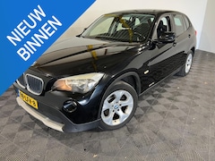 BMW X1 - sDrive18i Executive Automaat