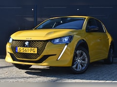 Peugeot e-208 - EV Allure 50 kWh 3 Fase 11kW | Dealeronderhouden | Navigatie by App | Achteruitrijcamera |