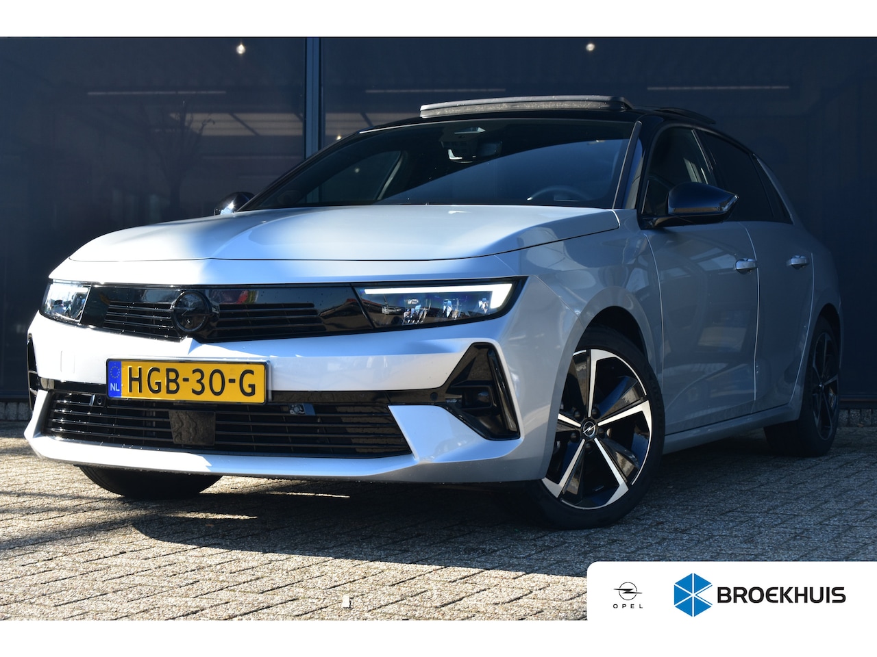 Opel Astra - 1.2 Turbo Hybrid GS 145pk | Schuif-/Kanteldak | Stuur/Stoelverwarming | Adaptive Cruise | - AutoWereld.nl