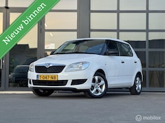 Skoda Fabia - 1.2 Go Stoelverwarming, Airco, Nette auto