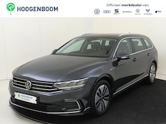 Volkswagen Passat Variant - 1.4 TSI PHEV GTE Business | SoH 87% | Trekhaak | Keyless | Achteruitrijcamera | Navigatie