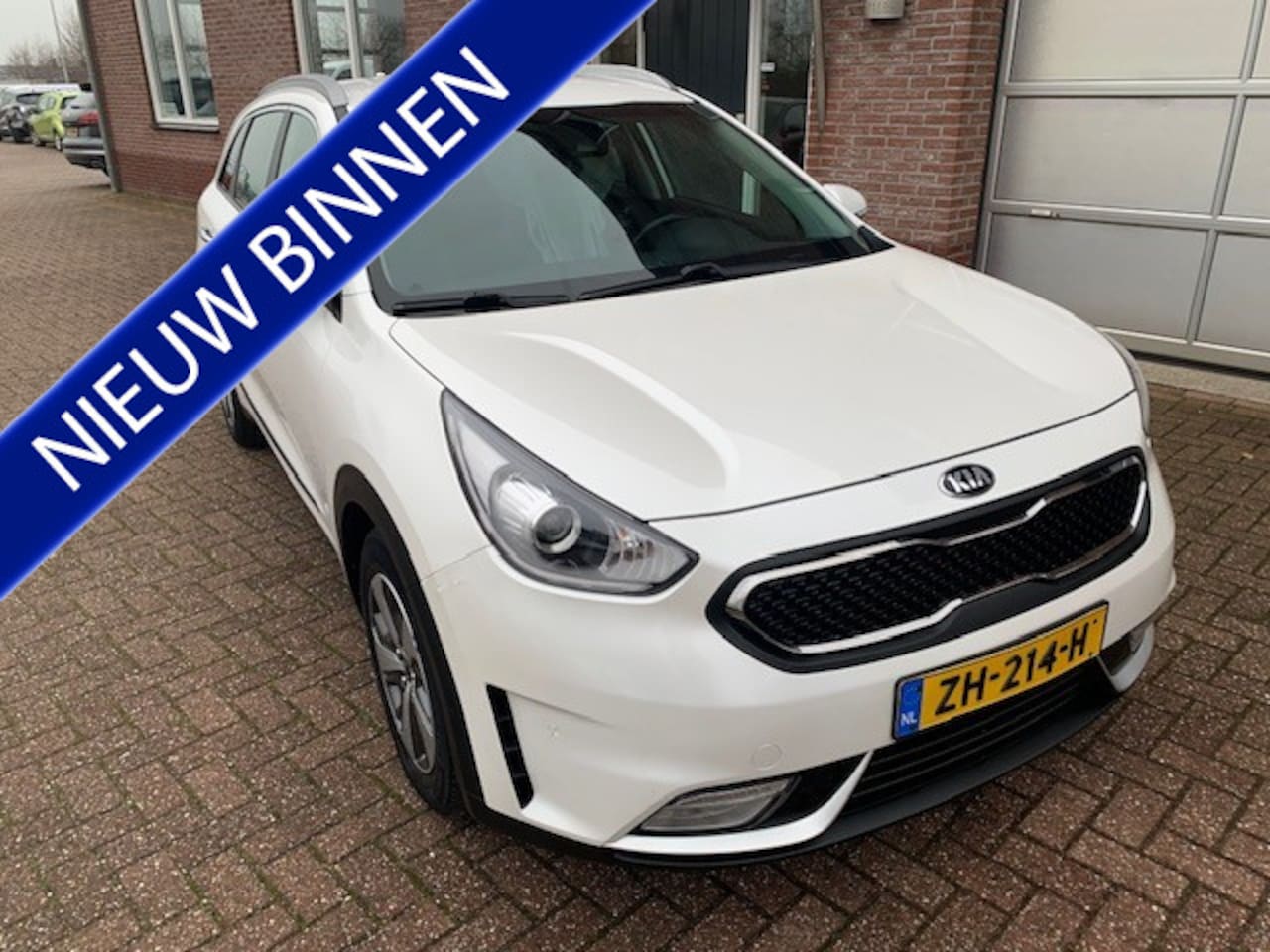 Kia Niro - 1.6 GDi Hybrid ExecutiveLine 61.000 KM - AutoWereld.nl