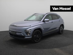 Hyundai Kona Electric - Long Range Pure Edition 64.8 kWh | Achteruitrijcamera | Adaptieve Cruise | Sensoren | Keyl