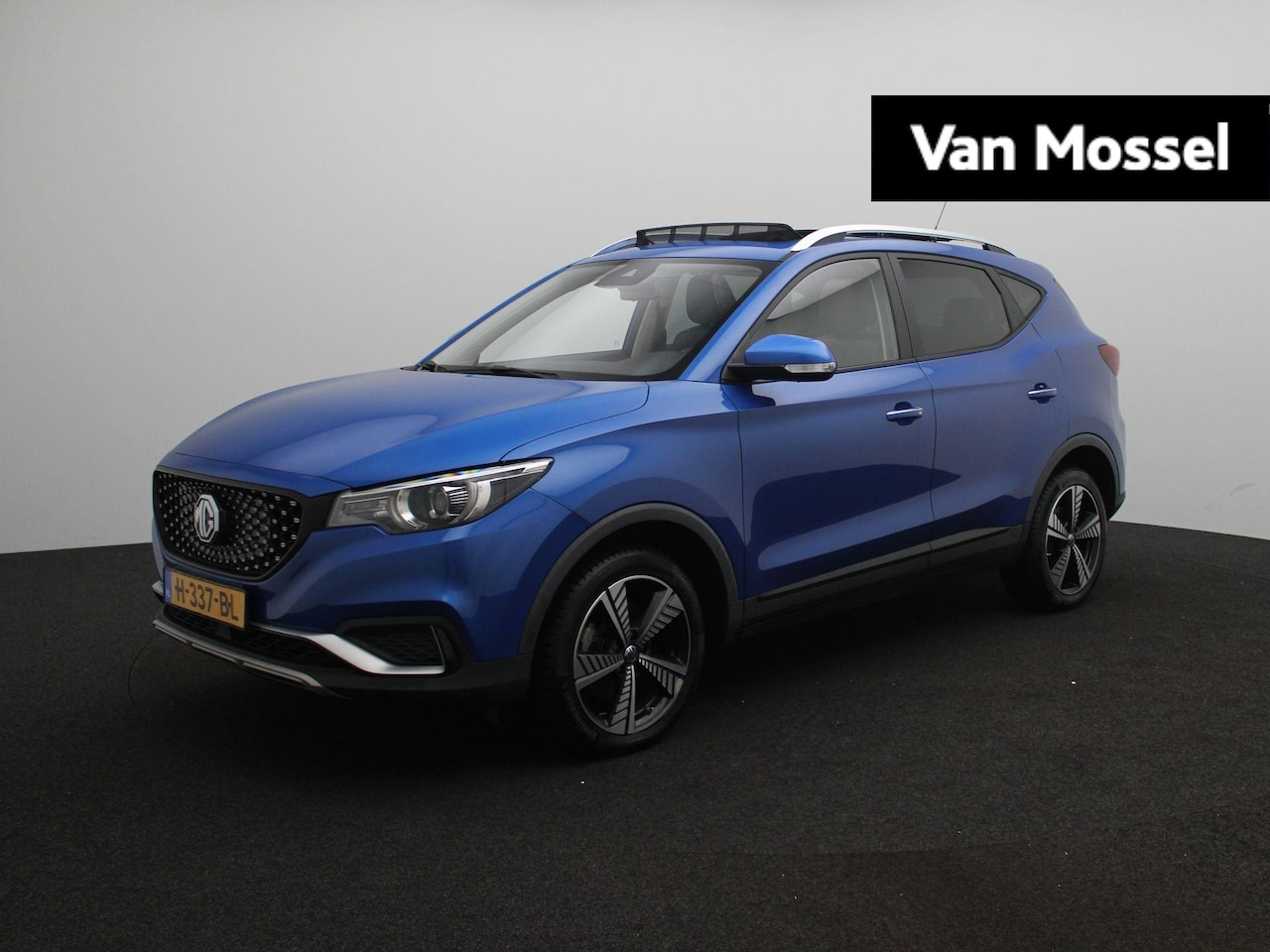 MG ZS - Luxury 45 kWh | Panoramadak | Stoelverwarming | Leder | Carplay | Camera | - AutoWereld.nl