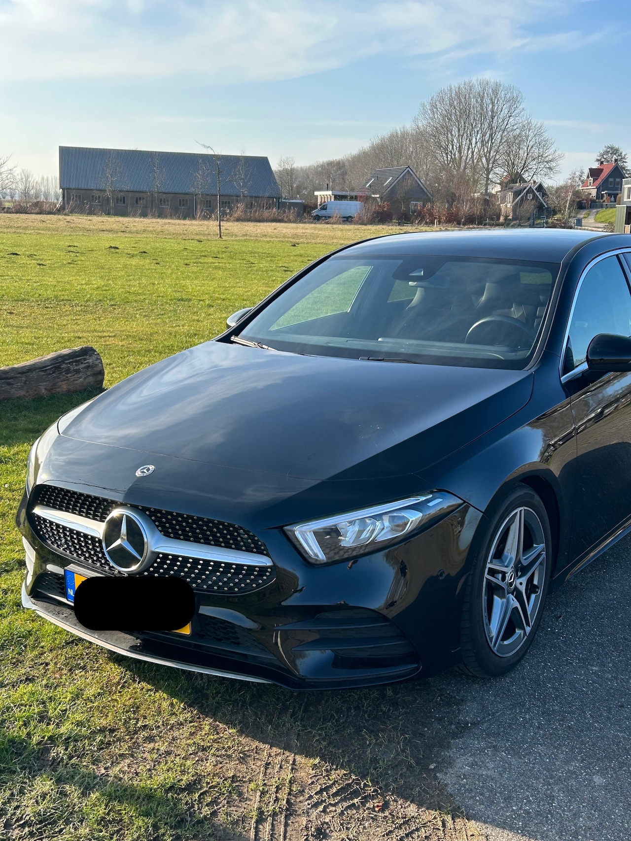 Mercedes-Benz A-klasse - 200 Business Solution AMG Night Upgrade Zéér lage KM-stand, BTW verrekenbaar, APK t/m 04-'27, AMG - AutoWereld.nl