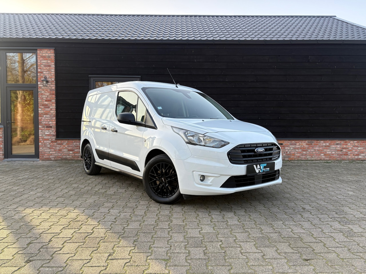 Ford Transit Connect - 1.0 Ecoboost L1 - CarPlay - Marge - Benzine - AutoWereld.nl