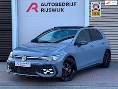 Volkswagen Golf - 2.0 TSI GTI Pano/Camera/HuD/Trekhaak