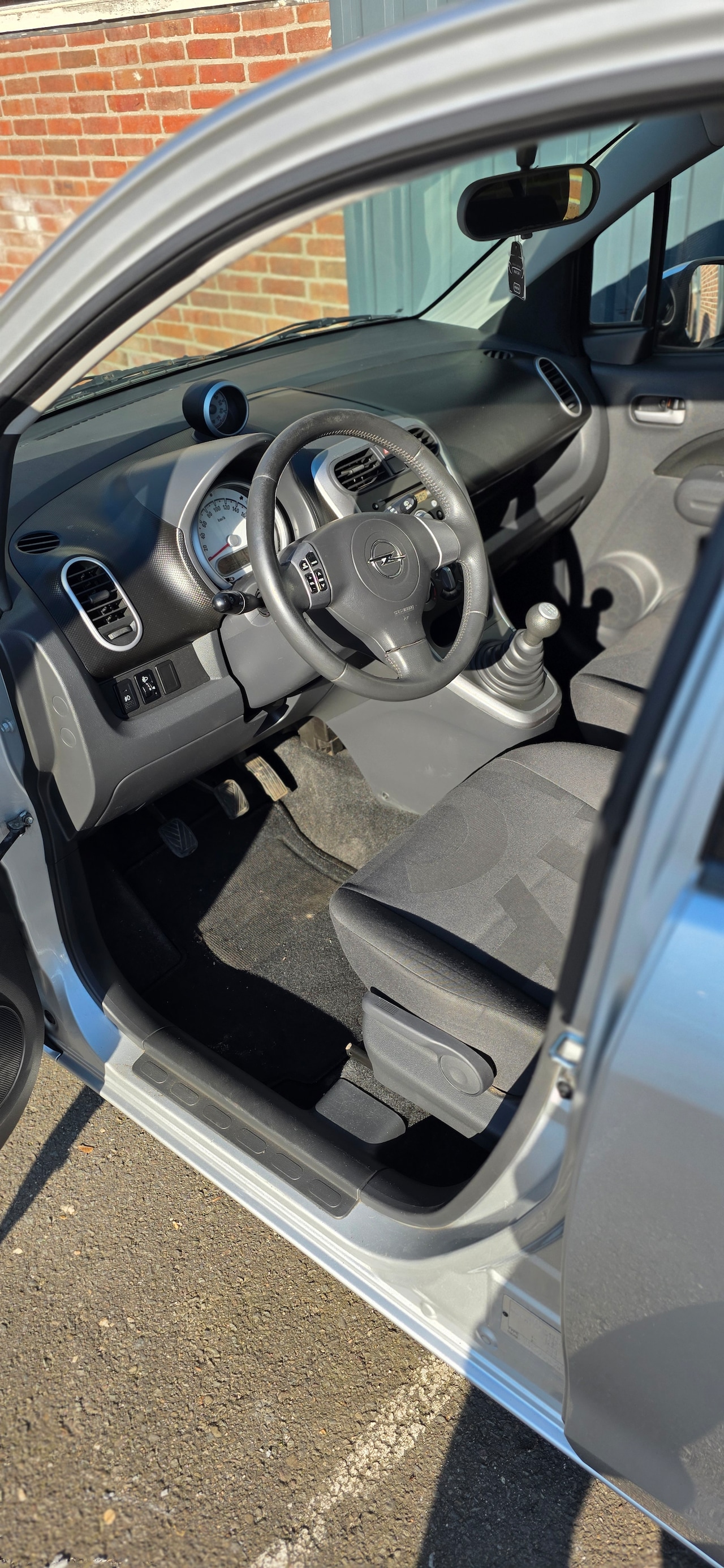 Opel Agila - 1.2 Enjoy