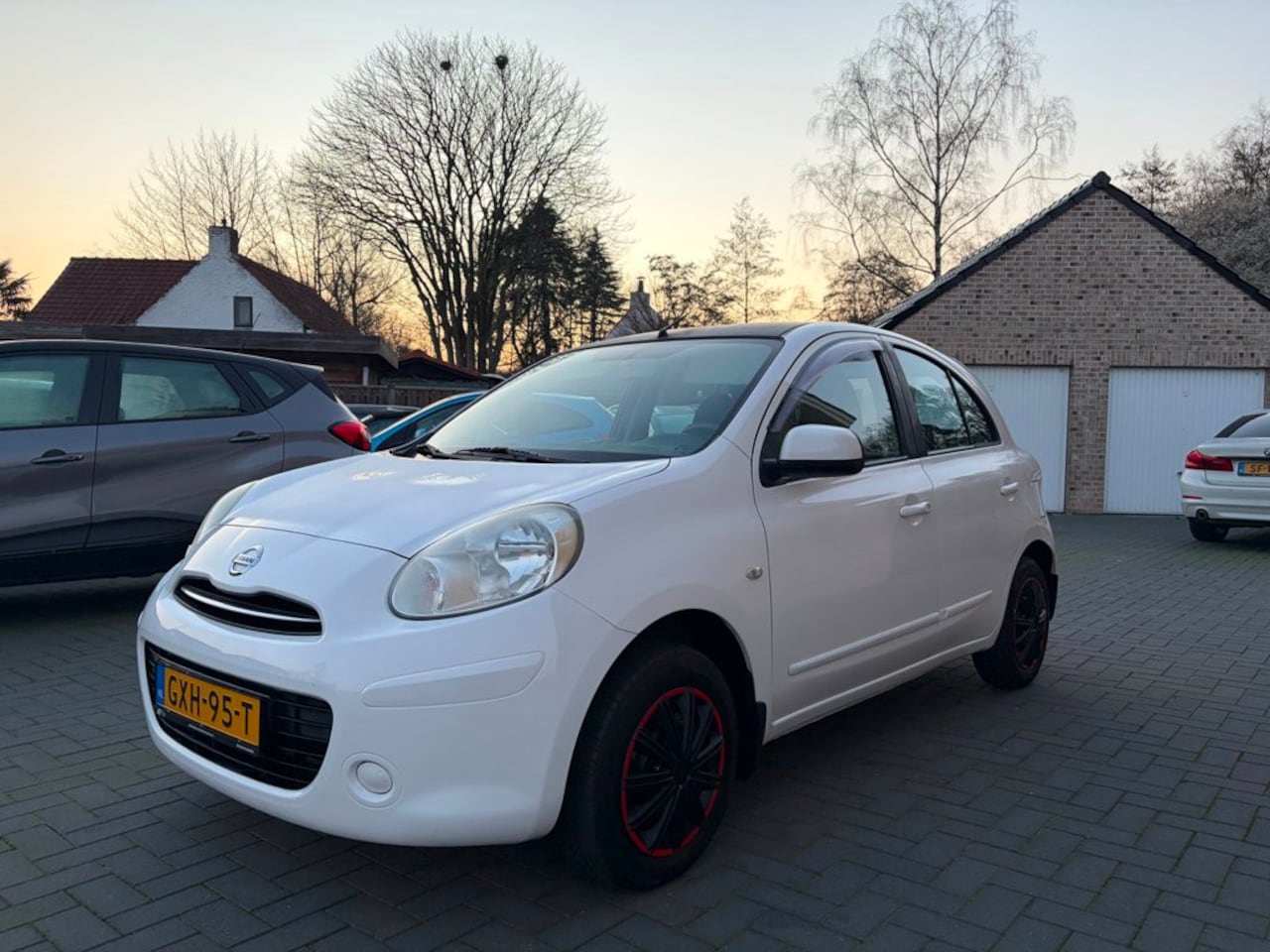 Nissan Micra - 1.2 Acenta 5DRS Airco 85Dkm - AutoWereld.nl