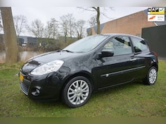 Renault Clio - 1.2 TCe Sélection Business*airco*cruise*navigatie