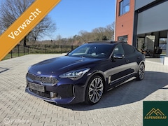 Kia Stinger - 2.0 T-GDI GT-Line Pano Acc Carplay Stuurwielverwarming Stoelkoeling