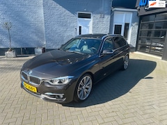 BMW 3-serie Touring - 330i | PANO | ELEK. TREKHAAK | MEMORY STOEL | HARMAN KARDON |