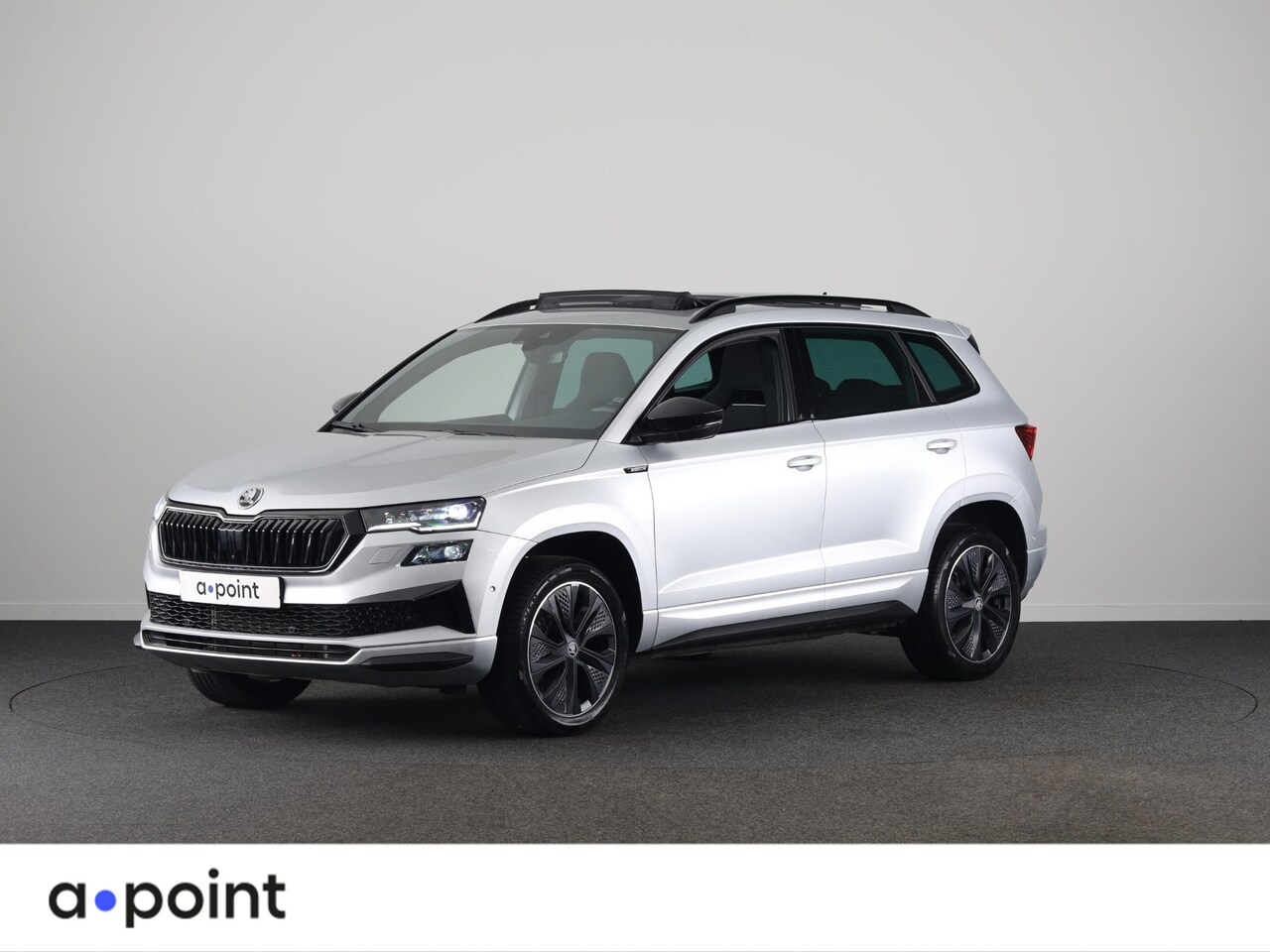 Skoda Karoq - 1.5 TSI ACT Sportline Business 150 pk Automaat (DSG) | Verlengde garantie | Navigatie | Pa - AutoWereld.nl