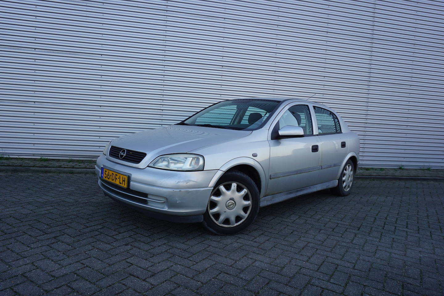 Opel Astra - 1.6 GL Airco / Trekhaak / NAP / Apk t/m 20-09-2026 - AutoWereld.nl