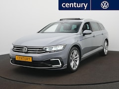 Volkswagen Passat - 1.4 TSI PHEV GTE Business Panoramadak - Leder - Camera - Automaat