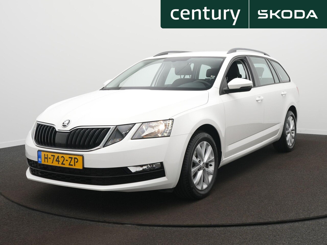 Skoda Octavia Combi - 1.0 TSI 115Pk Business Edition / Climate / Navi / Sensoren - AutoWereld.nl