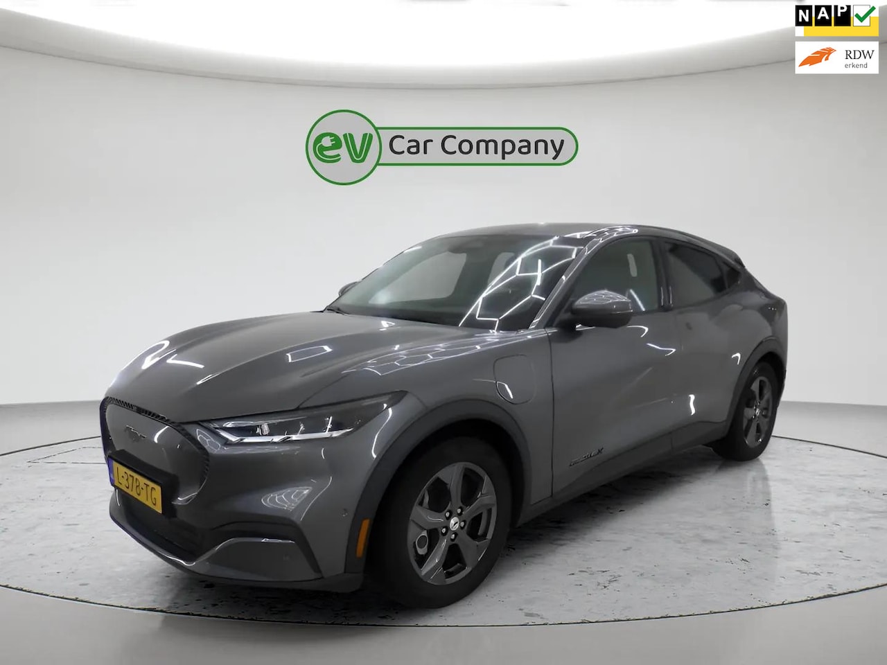 Ford Mustang Mach-E - Extended RWD 98 kWh | SOH 93% | 360 Camera | B&O Sound | Leder | Stoel- en stuurverwarming - AutoWereld.nl