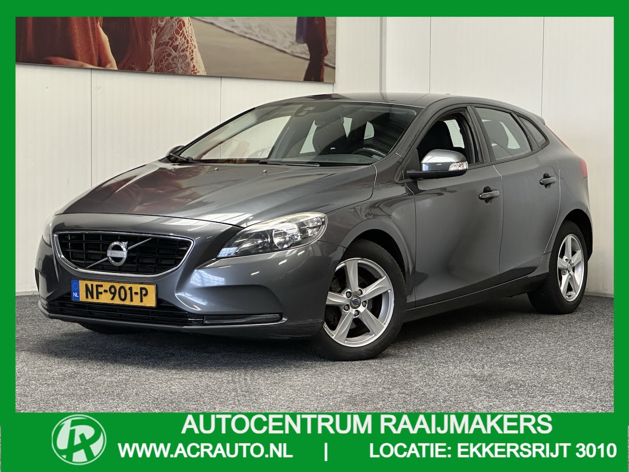 Volvo V40 - 1.6 D2 MOMENTUM CRUISE CONTROL CLIMATE CONTROL BLUETOOTH TELEFOON MEDIA VOORBEREIDING PDC - AutoWereld.nl
