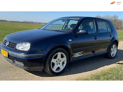 Volkswagen Golf - 1.8-5V Trendline|trekhaak|