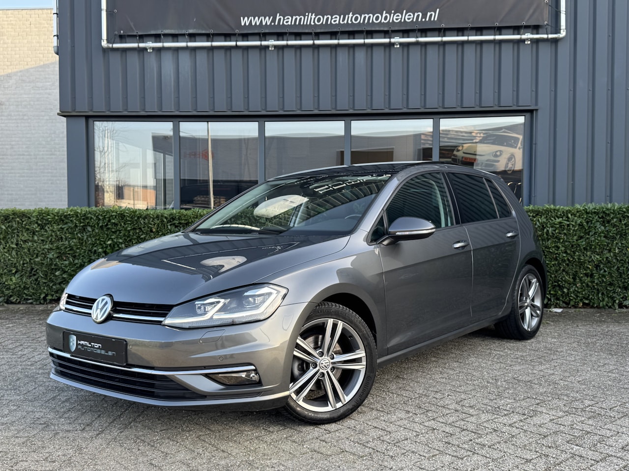 Volkswagen Golf - 7,5 1.5 TSI 150pk DSG / Aut. Highline Panoramadak Virtual full Led 120dkm!! - AutoWereld.nl