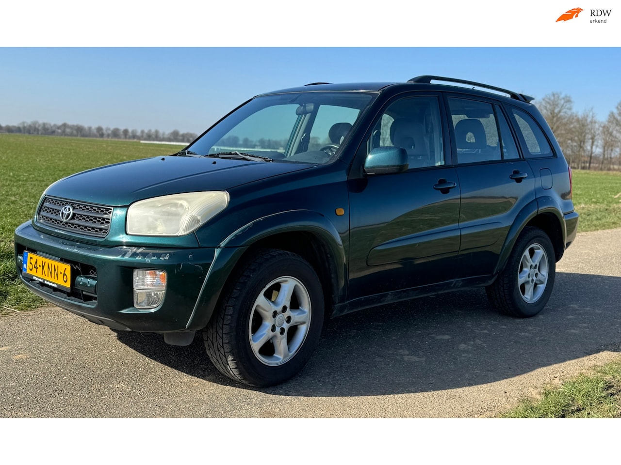 Toyota RAV4 - 2.0-16V VVT-i Luna 2.0-16V VVT-i Luna - AutoWereld.nl