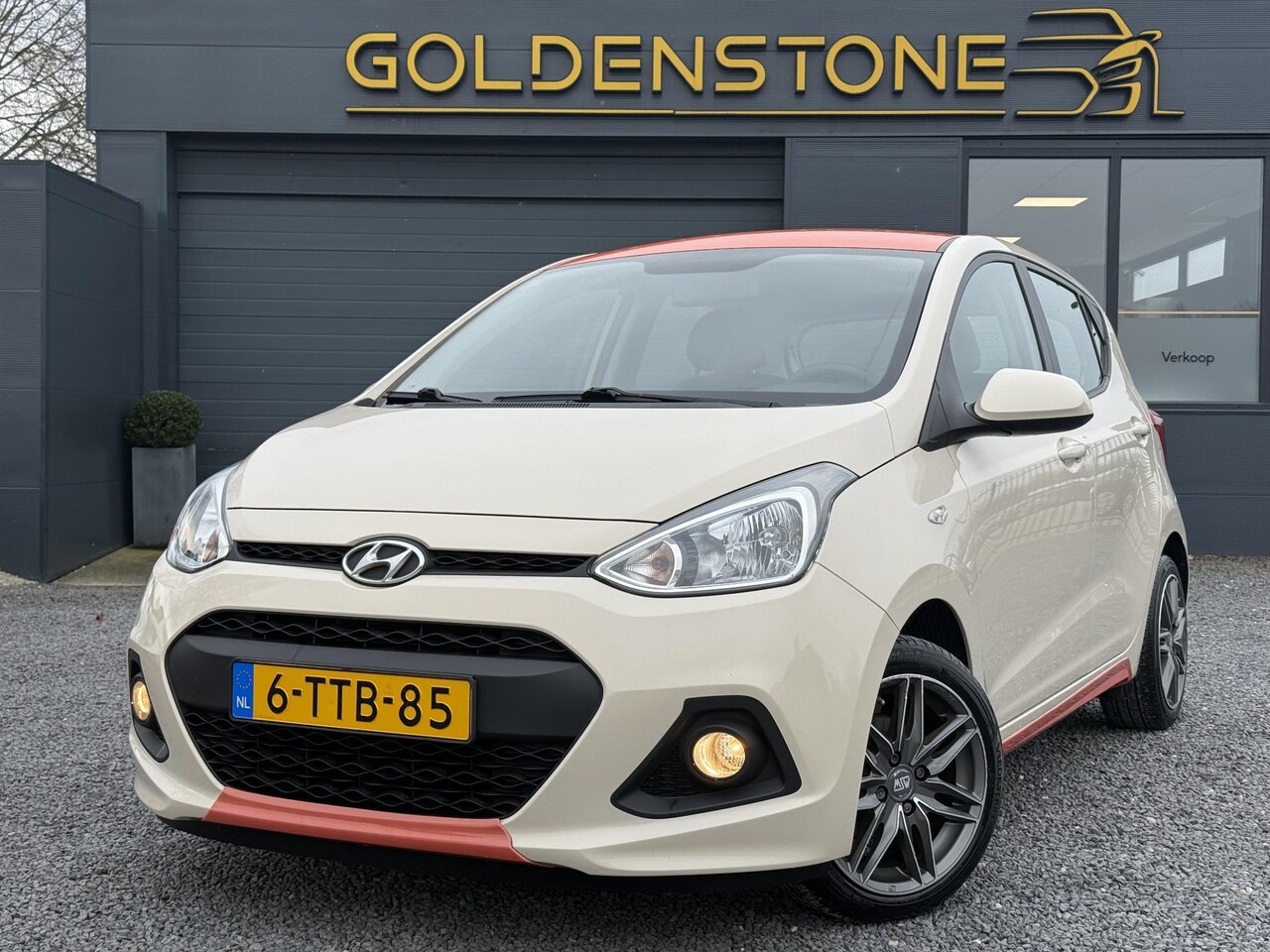 Hyundai i10 - 1.0i i-Motion Comfort 1e Eigenaar,Airco,Lm velgen,Recent beurt gehad,N.A.P,Weinig Km,Zeer - AutoWereld.nl