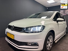 Volkswagen Touran - 2.0 TDI SCR Multi-Stuur Parkeer-Sen. DSG NL 2016 APK 3-2027 Rijdt Goed
